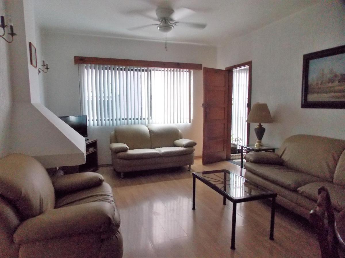 Steinhaus Suites Homero メキシコシティ エクステリア 写真