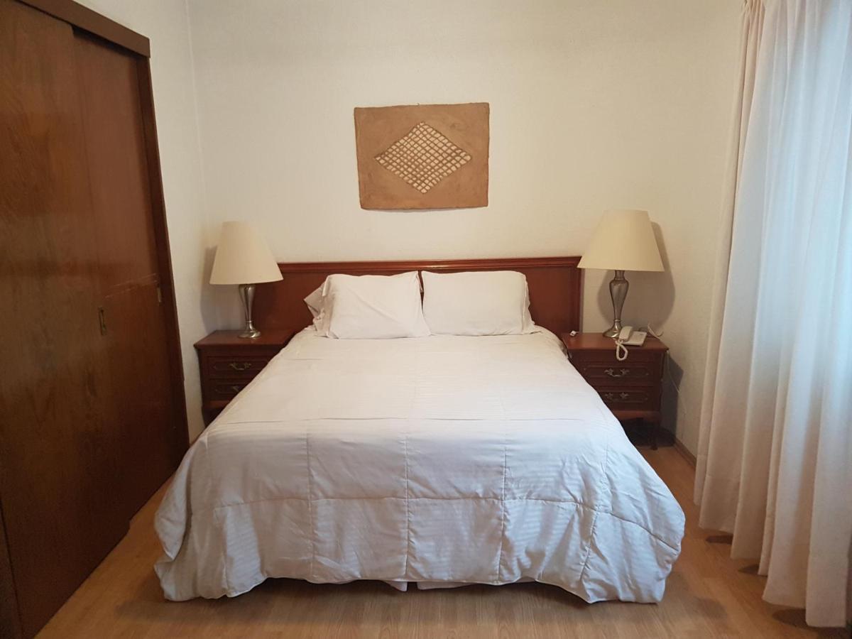 Steinhaus Suites Homero メキシコシティ エクステリア 写真