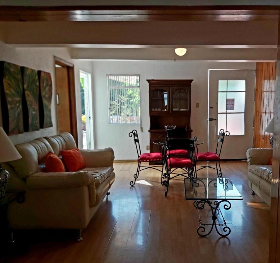 Steinhaus Suites Homero メキシコシティ エクステリア 写真