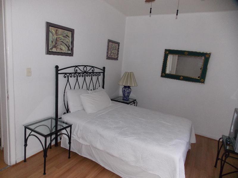 Steinhaus Suites Homero メキシコシティ 部屋 写真